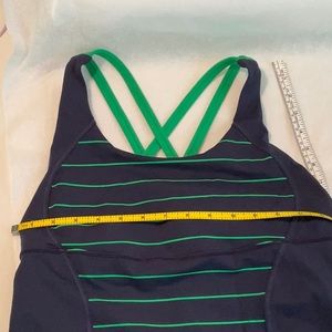 Lululemon Blue Green cross over back Large top